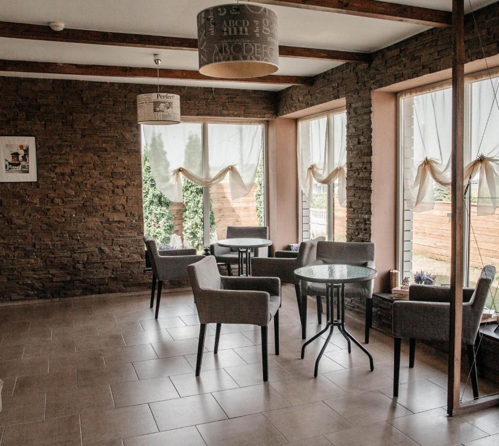 Mini-Hotel La Menska ミンスク エクステリア 写真